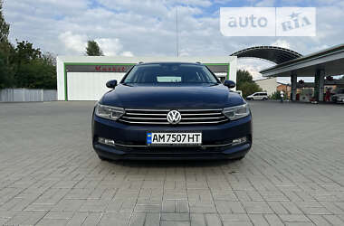 Универсал Volkswagen Passat 2016 в Житомире