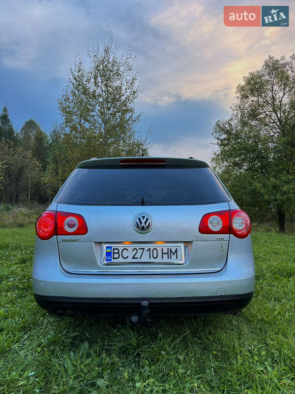 Универсал Volkswagen Passat 2006 в Самборе