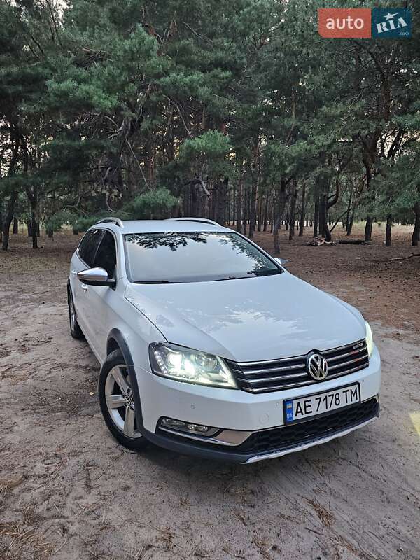 Универсал Volkswagen Passat 2012 в Павлограде фото 7 Универсал Volkswagen Passat 2012 в Павлограде