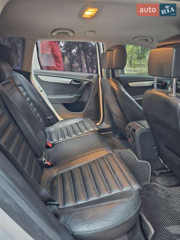 Универсал Volkswagen Passat 2012 в Павлограде фото 12 Универсал Volkswagen Passat 2012 в Павлограде