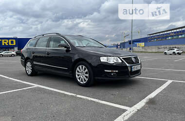 Универсал Volkswagen Passat 2008 в Виннице