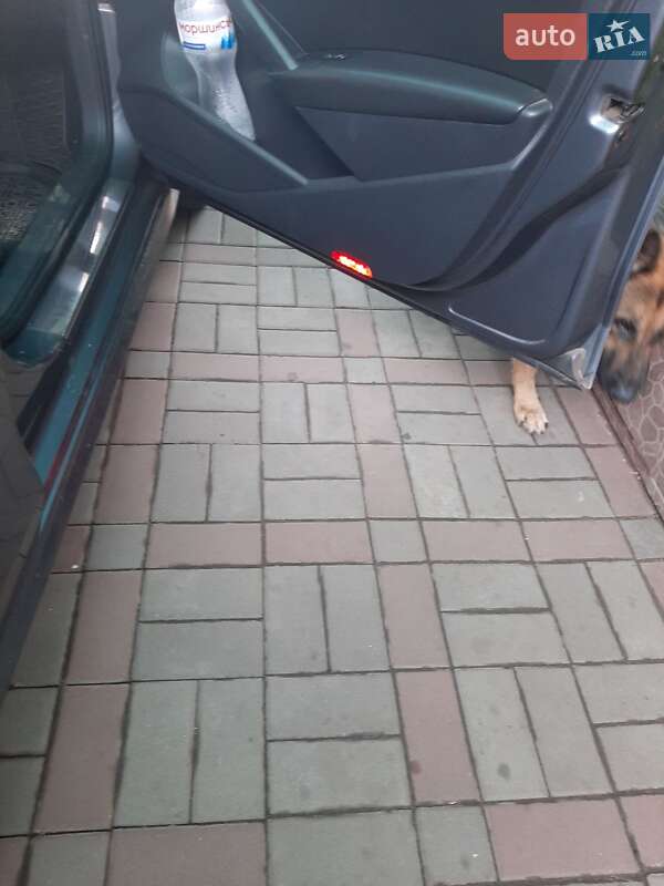 Седан Volkswagen Passat 2013 в Кривом Роге