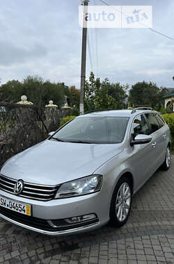 Універсал Volkswagen Passat 2012 в Стрию