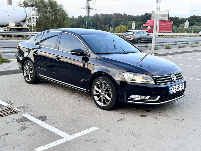 Volkswagen Passat 2011