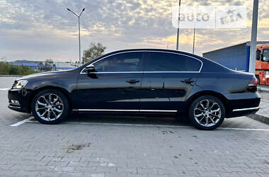 Седан Volkswagen Passat 2011 в Хмельницком