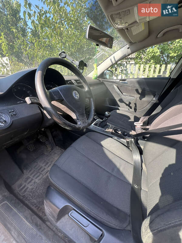 Седан Volkswagen Passat 2006 в Краматорську