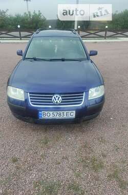 Універсал Volkswagen Passat 2002 в Збаражі