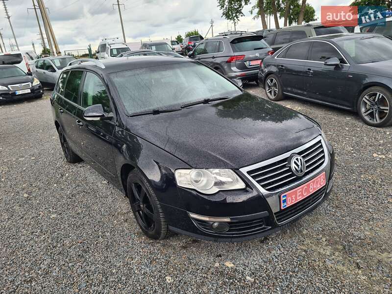 Универсал Volkswagen Passat 2009 в Ровно