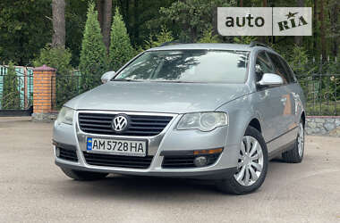 Универсал Volkswagen Passat 2010 в Житомире