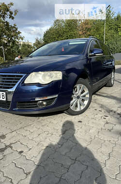 Универсал Volkswagen Passat 2005 в Коломые