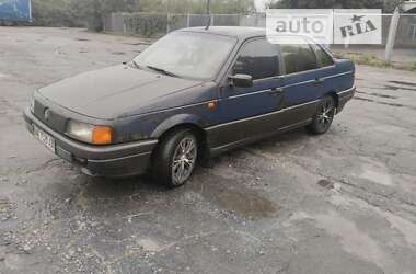 Седан Volkswagen Passat 1993 в Жмеринке