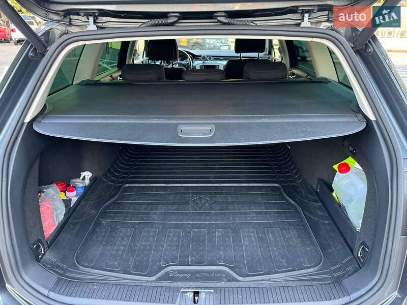Универсал Volkswagen Passat 2015 в Днепре