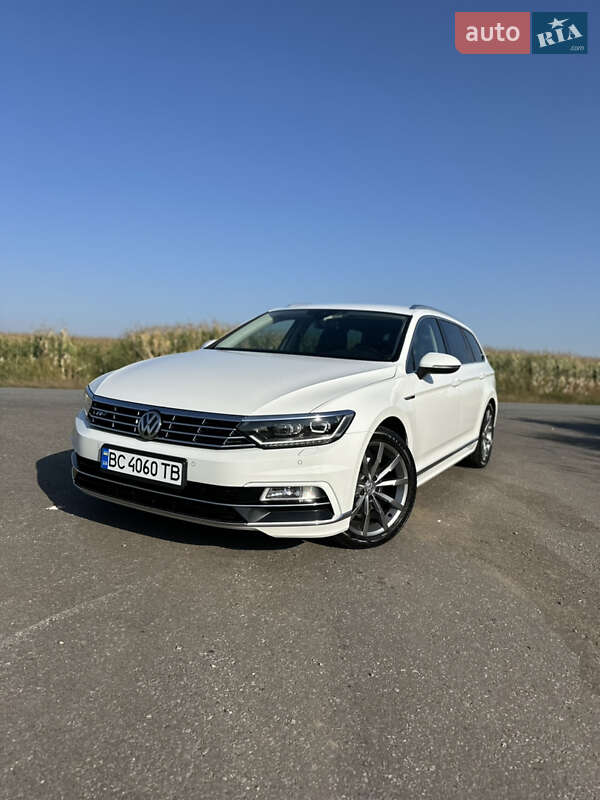 Универсал Volkswagen Passat 2018 в Львове