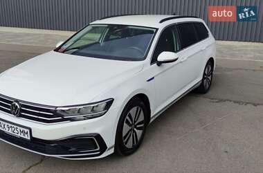 Універсал Volkswagen Passat 2021 в Харкові