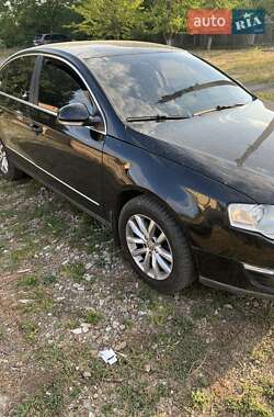 Седан Volkswagen Passat 2005 в Краматорске