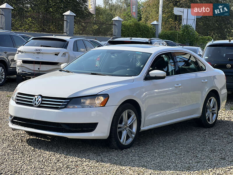 Седан Volkswagen Passat 2014 в Стрые