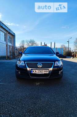 Універсал Volkswagen Passat 2008 в Києві