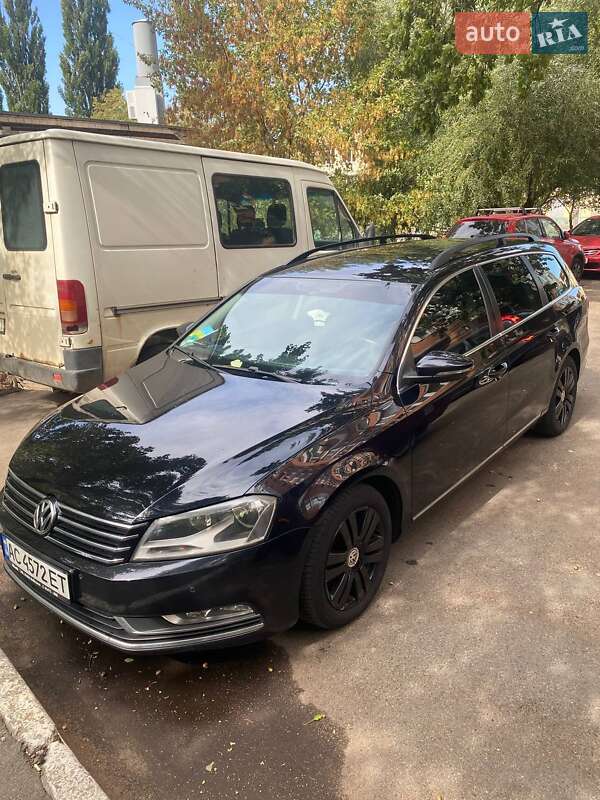 Volkswagen Passat 2011 Volkswagen Passat 2011