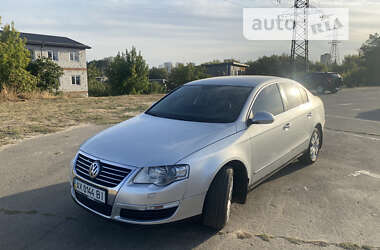 Седан Volkswagen Passat 2006 в Харкові