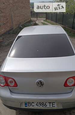 Седан Volkswagen Passat 2009 в Львові