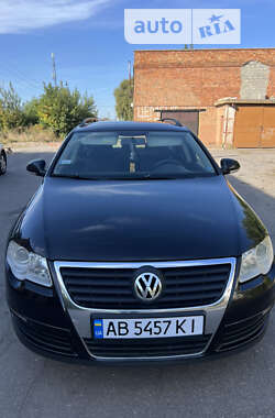 Универсал Volkswagen Passat 2006 в Казатине