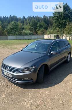 Универсал Volkswagen Passat 2017 в Долине