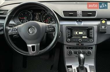 Универсал Volkswagen Passat 2014 в Черновцах
