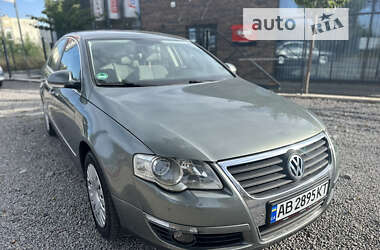 Седан Volkswagen Passat 2006 в Виннице