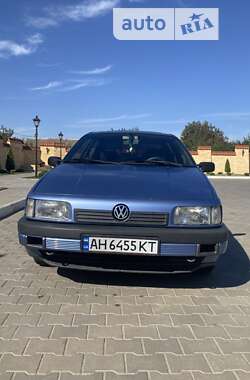 Седан Volkswagen Passat 1988 в Ізмаїлі