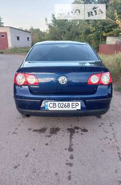 Седан Volkswagen Passat 2005 в 