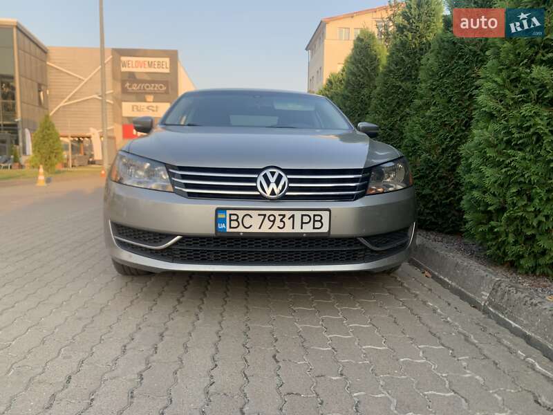 Volkswagen Passat 2013