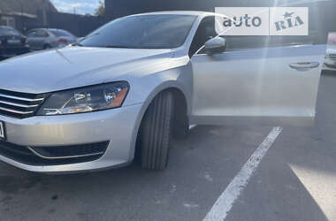 Седан Volkswagen Passat 2012 в Василькові