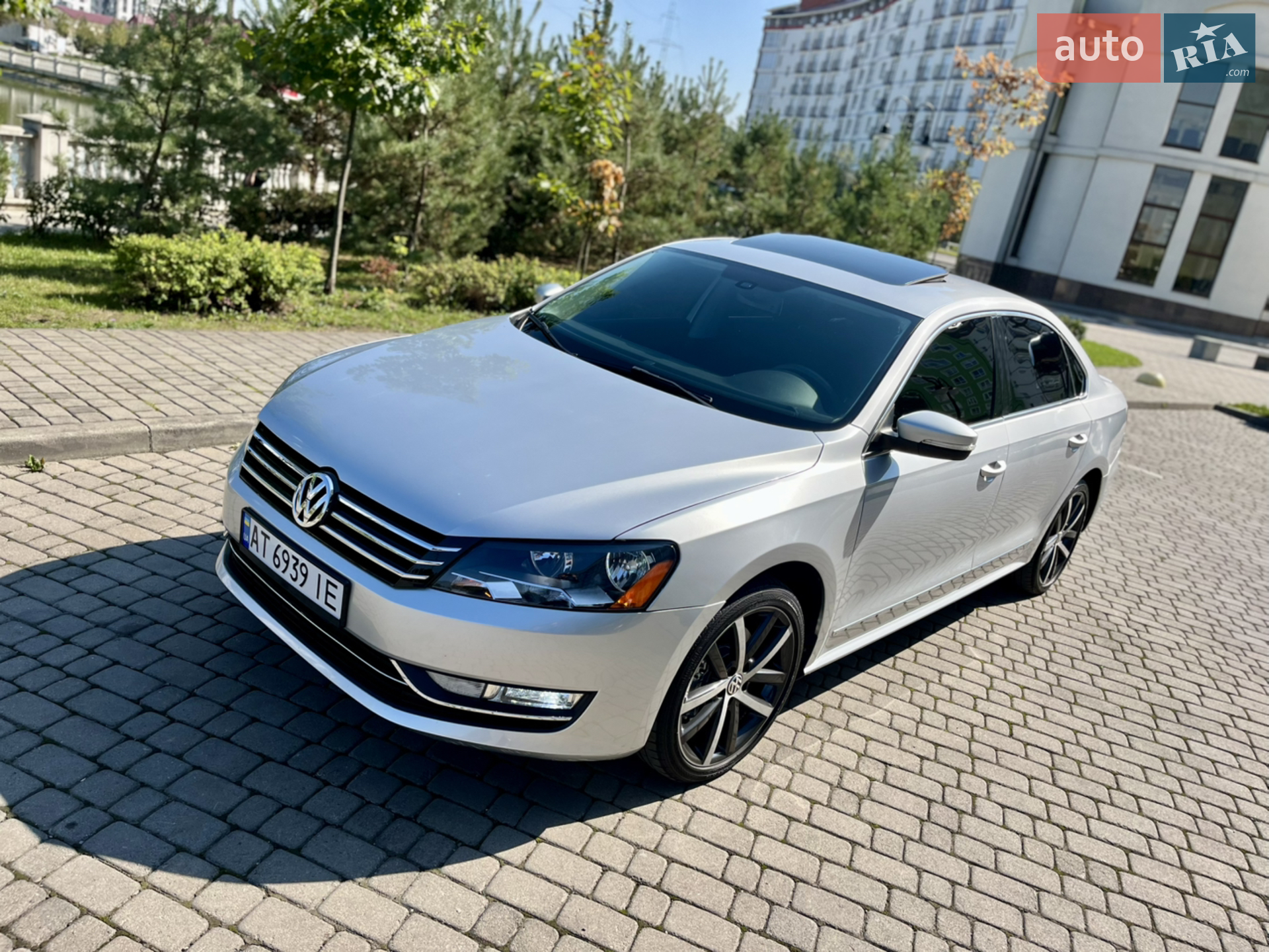 2012 Volkswagen Passat - мініатюра 4