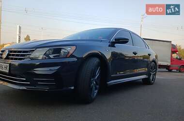 Седан Volkswagen Passat 2017 в 
