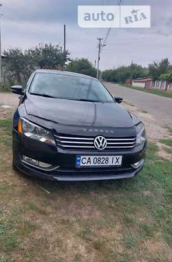 Седан Volkswagen Passat 2015 в Каневі