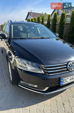 Универсал Volkswagen Passat 2014 в Львове