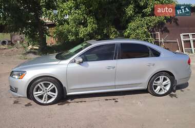 Седан Volkswagen Passat 2013 в Вінниці