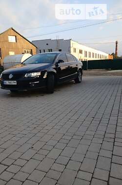 Седан Volkswagen Passat 2006 в Львове