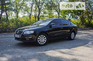 Седан Volkswagen Passat 2008 в Корсунь-Шевченківському