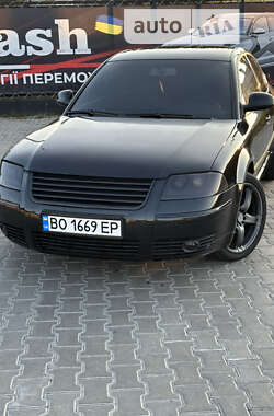 Седан Volkswagen Passat 2005 в Теребовле