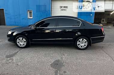 Седан Volkswagen Passat 2008 в Києві