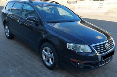 Универсал Volkswagen Passat 2008 в Луцке