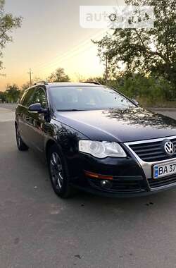 Універсал Volkswagen Passat 2006 в Вознесенську