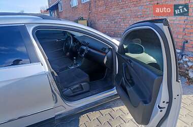 Універсал Volkswagen Passat 2008 в 