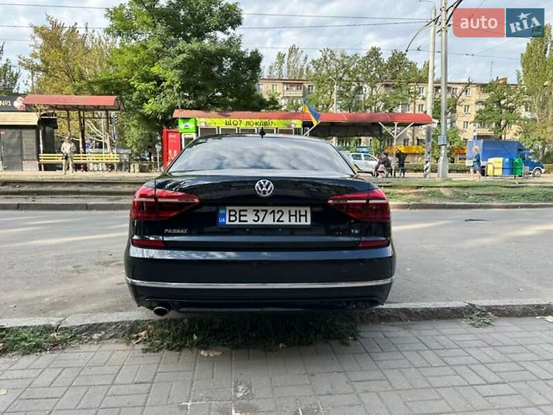 Седан Volkswagen Passat 2018 в Миколаєві