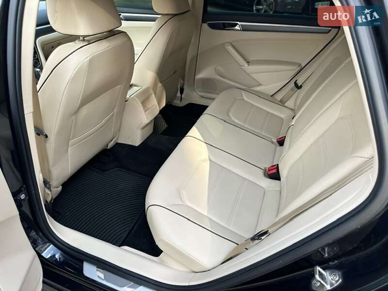 Седан Volkswagen Passat 2018 в Миколаєві