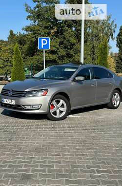 Седан Volkswagen Passat 2013 в Кременчуці