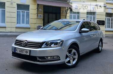 Универсал Volkswagen Passat 2013 в Киеве