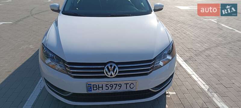 Volkswagen Passat 2013