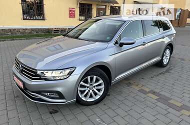 Универсал Volkswagen Passat 2019 в Бродах